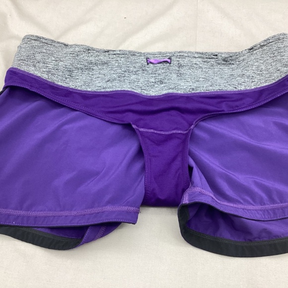 Lulu Lemon Run Speed Shorts - Picture 3 of 7